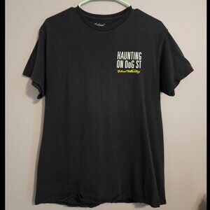 Colonial Williamsburg Ghost Haunting Shirt - Size Medium